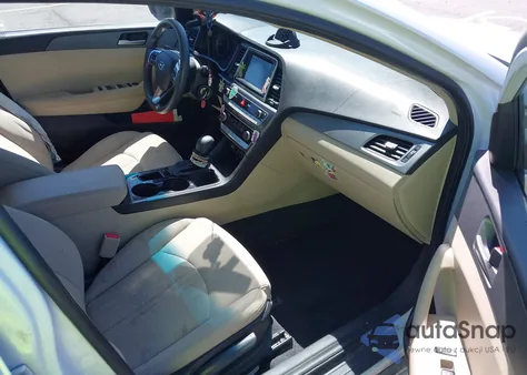 2018 Hyundai Sonata Se из США, поврежденный, VIN 5NPE24AF6JH667007